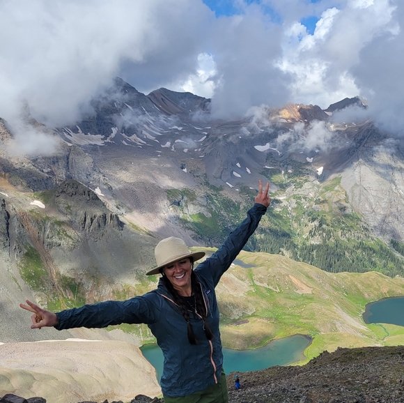 Meet your Posher, Makayla - Picture 1 of 1